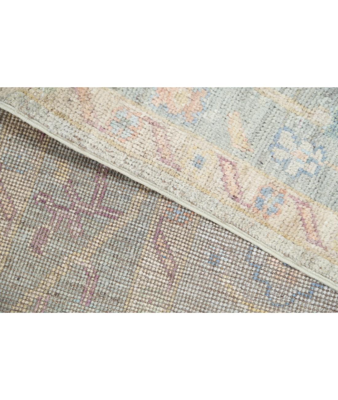 Hand Knotted Oushak Wool Rug - 4'11'' x 7'3''