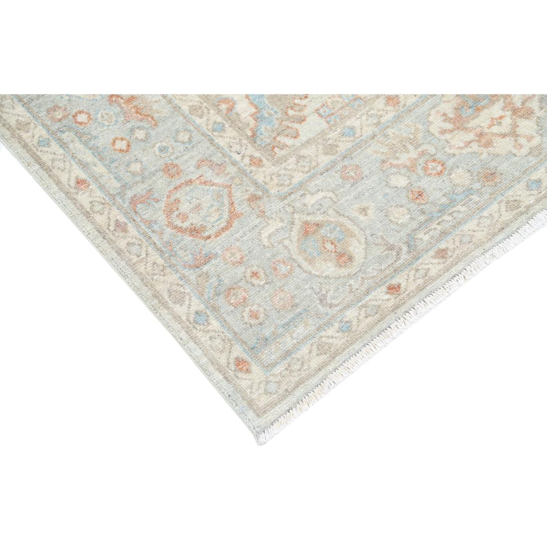 The Pearl Quatrefoil