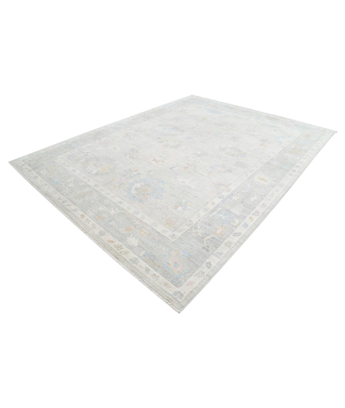 Hand Knotted Oushak Wool Rug - 9'1'' x 11'9'' 9' 1" X 11' 9" (277 X 358) / Silver / Grey