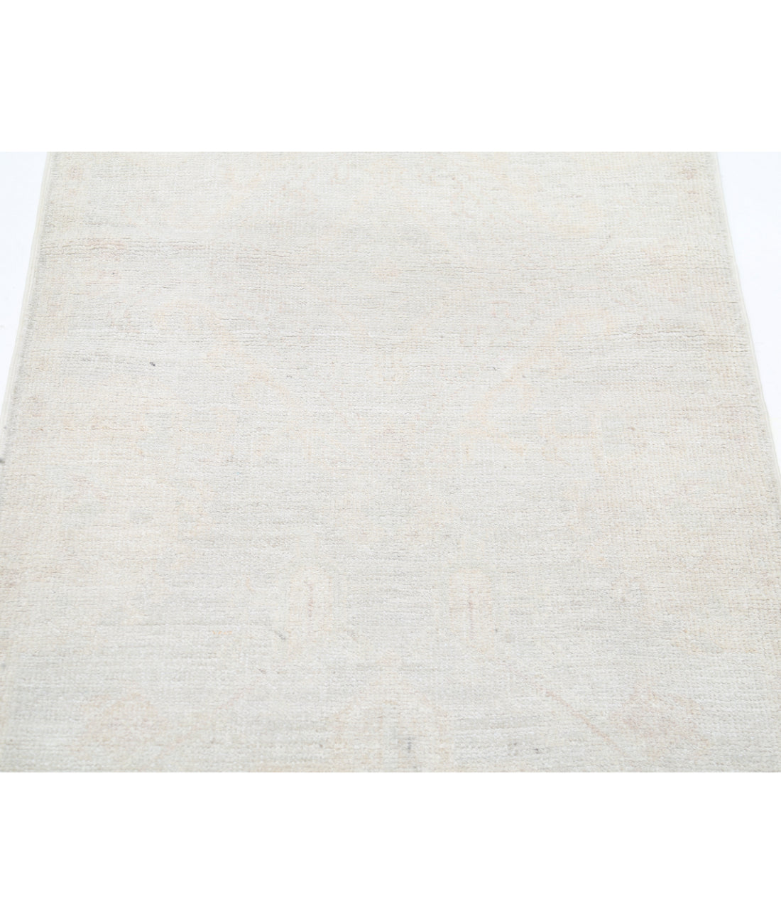Hand Knotted Oushak Wool Rug - 2'6'' x 8'0'' 2' 6" X 8' 0" (76 X 244) / Ivory / Taupe