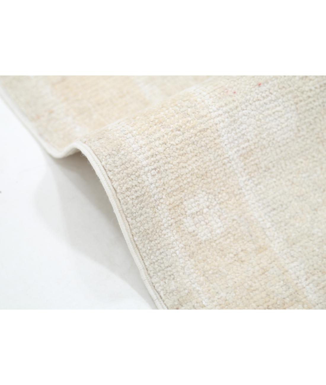 Hand Knotted Oushak Wool Rug - 8'2'' x 10'4'' 8' 2" X 10' 4" (249 X 315) / Grey / Ivory