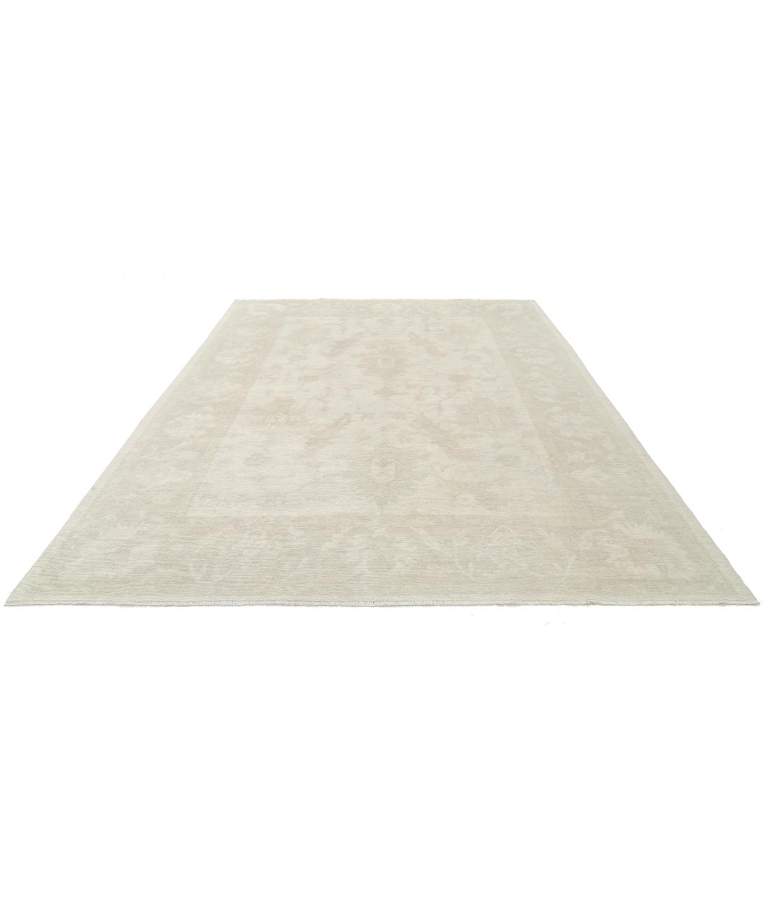 Hand Knotted Oushak Wool Rug - 8'9'' x 11'9'' 8' 9" X 11' 9" (267 X 358) / Ivory / Taupe