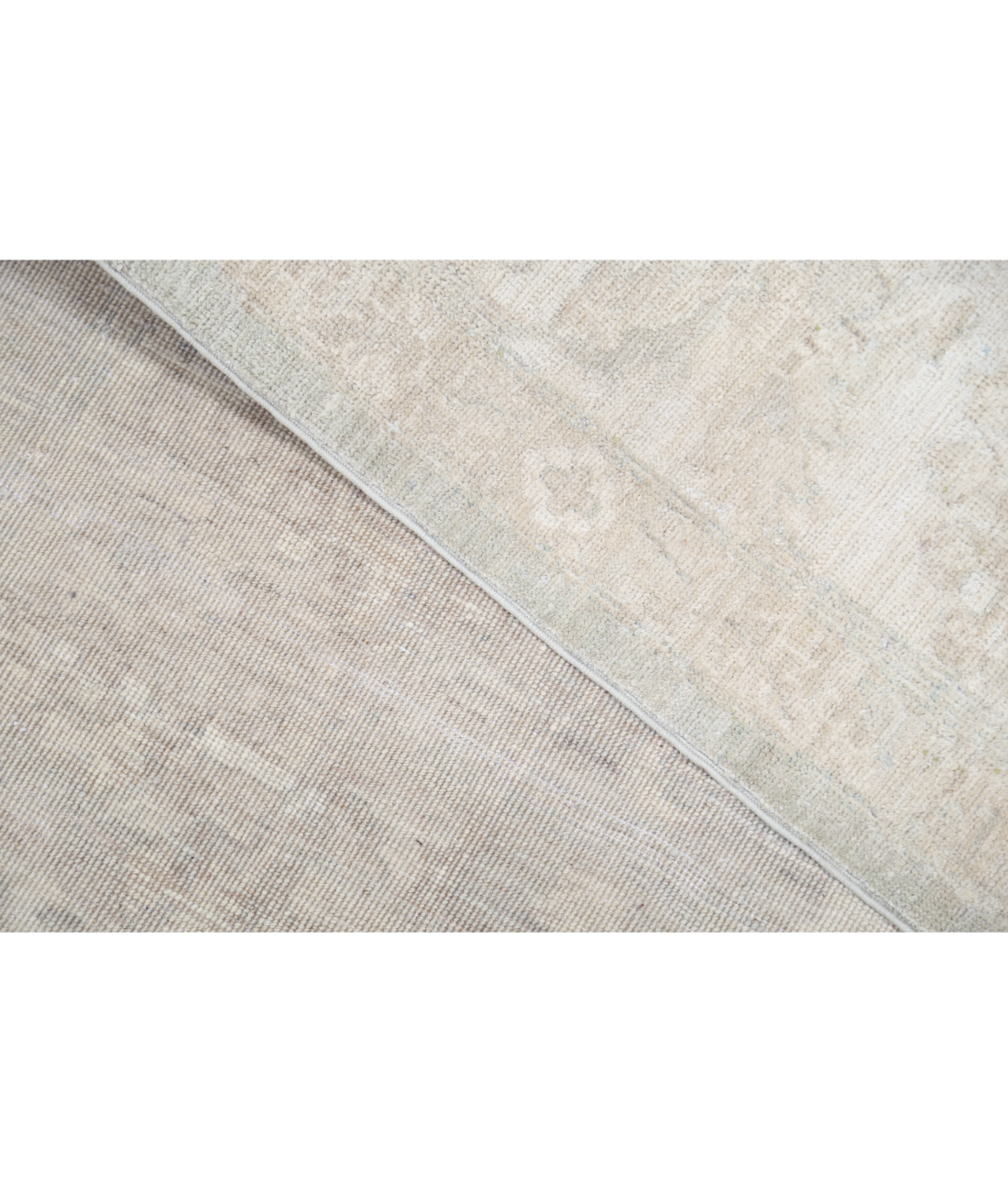 Hand Knotted Oushak Wool Rug 8' 1" X 9' 8" 8' 1" X 9' 8" (246 X 295) / Taupe / Ivory