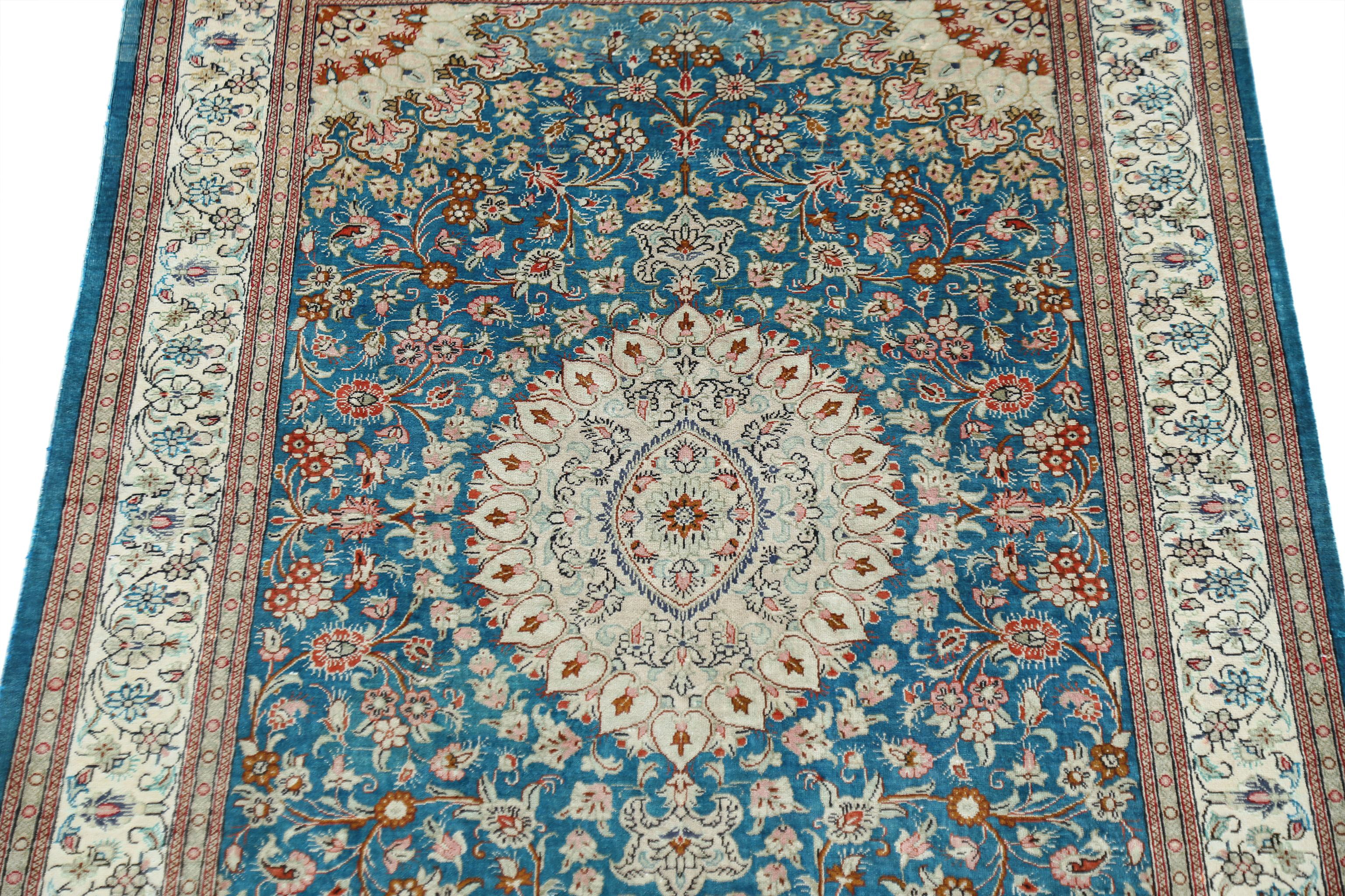 The Qum Posy