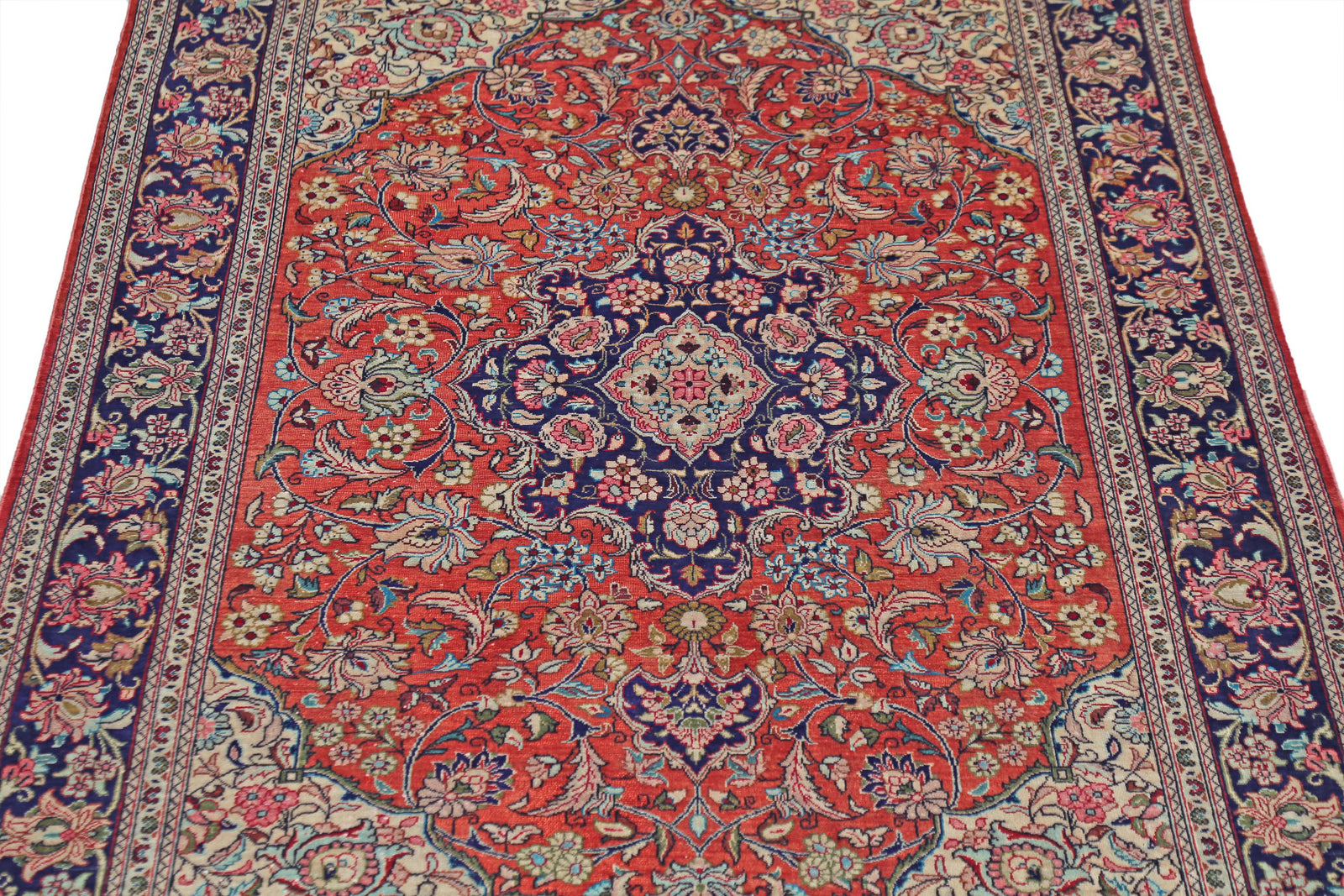 Hand Knotted Masterpiece Oriental Qum Silk Rug - 3'3'' x 4'11''