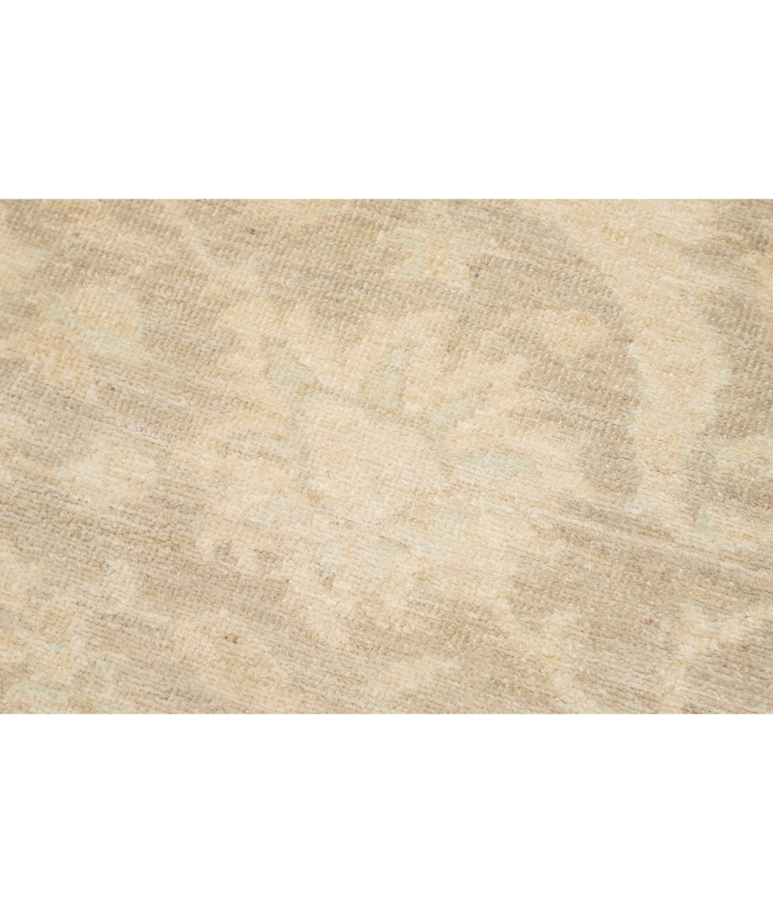 Hand Knotted Serenity Wool Rug - 2'7'' x 18'5'' 2' 7" X 18' 5" (79 X 561) / Charcoal / Ivory