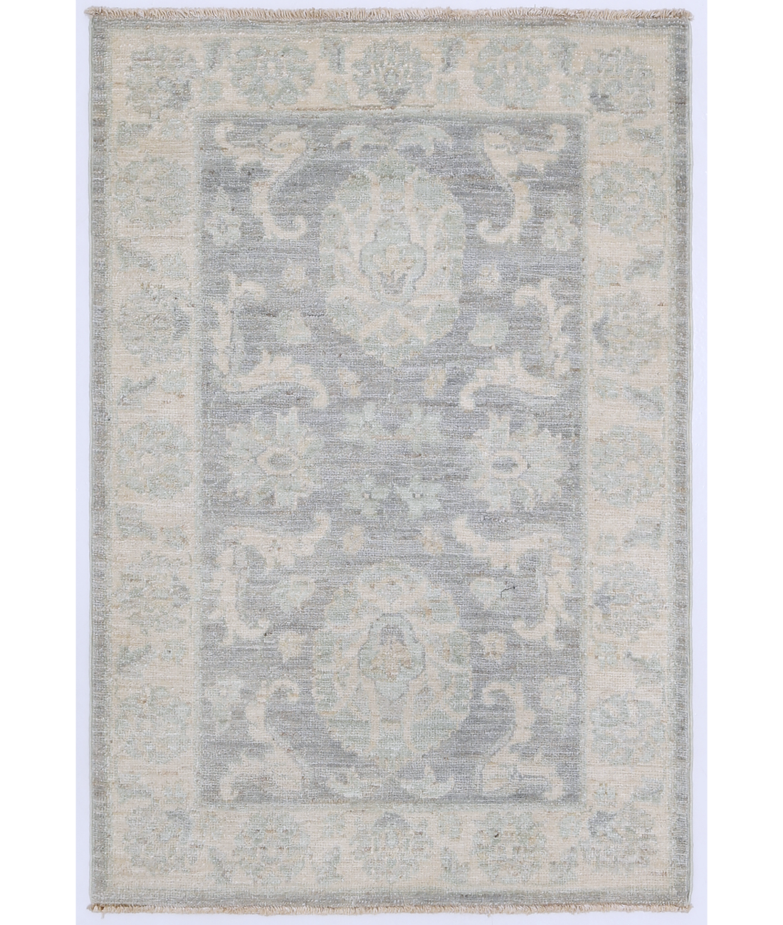Hand Knotted Serenity Wool Rug 2' 2" X 3' 2" 2' 2" X 3' 2" (66 X 97) / Grey / Ivory