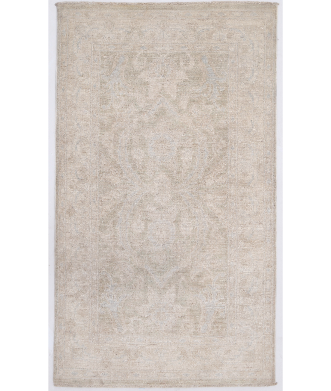 Hand Knotted Serenity Wool Rug 2' 9" X 4' 9" 2' 9" X 4' 9" (84 X 145) / Ivory / Ivory