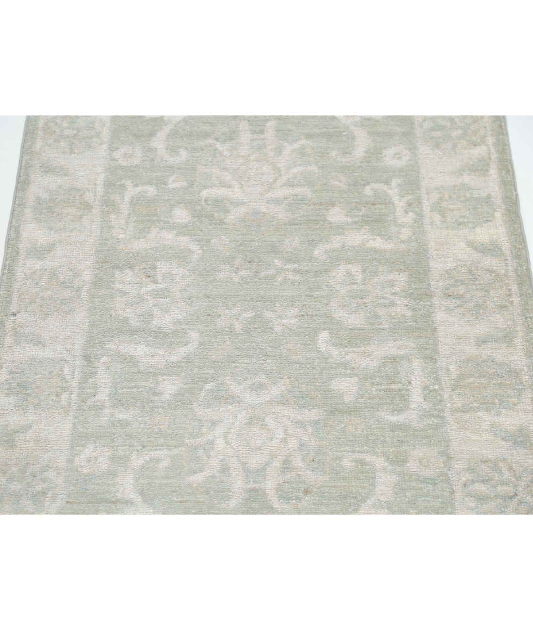Hand Knotted Serenity Wool Rug 2' 2" X 3' 0" 2' 2" X 3' 0" (66 X 91) / Green / Ivory