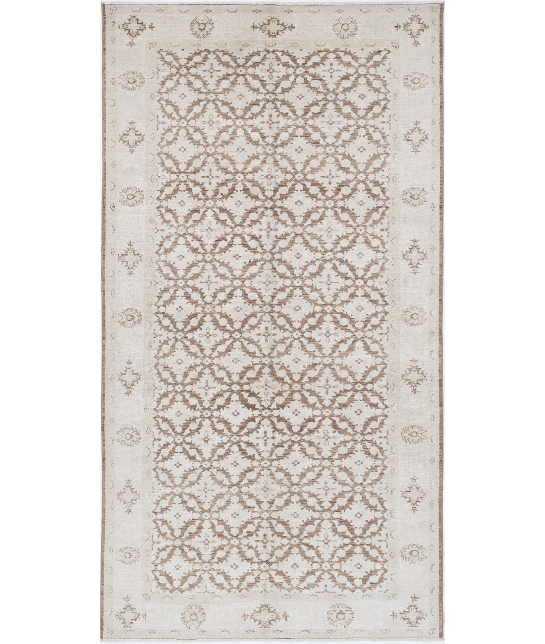 Hand Knotted Serenity Wool Rug 5' 11" X 9' 9" 5' 11" X 9' 9" (180 X 297) / Brown / Ivory