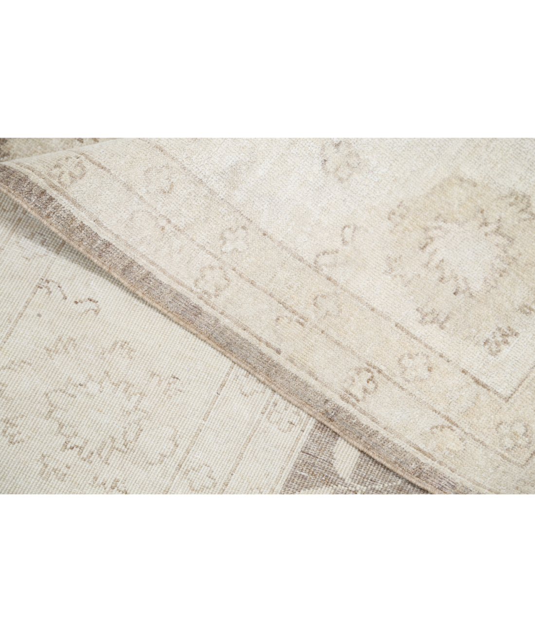 Hand Knotted Serenity Wool Rug 8' 2" X 9' 7" 8' 2" X 9' 7" (249 X 292) / Brown / Ivory