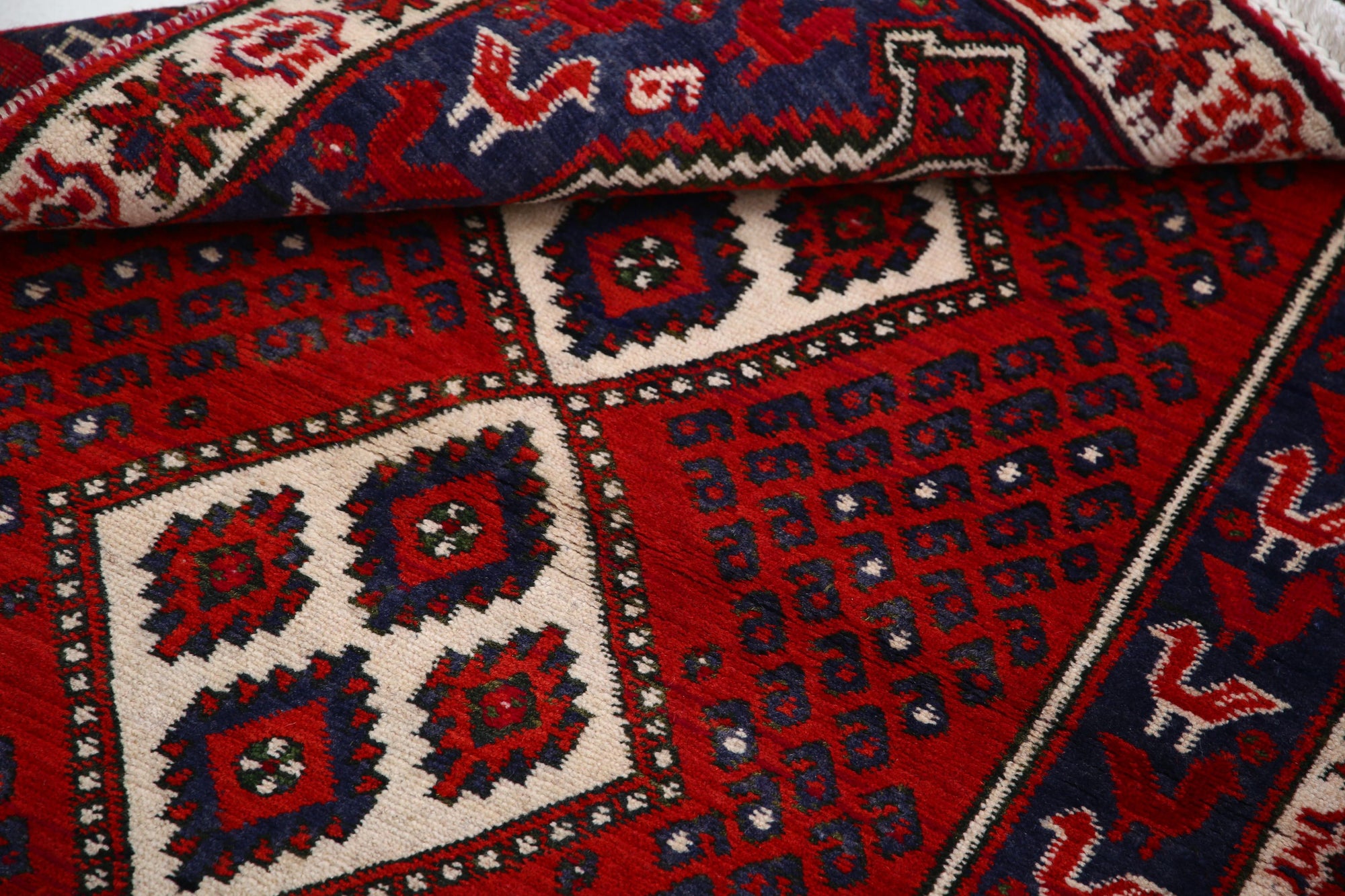 hand-knotted-shiraz-wool-rug-5025179-6.jpg