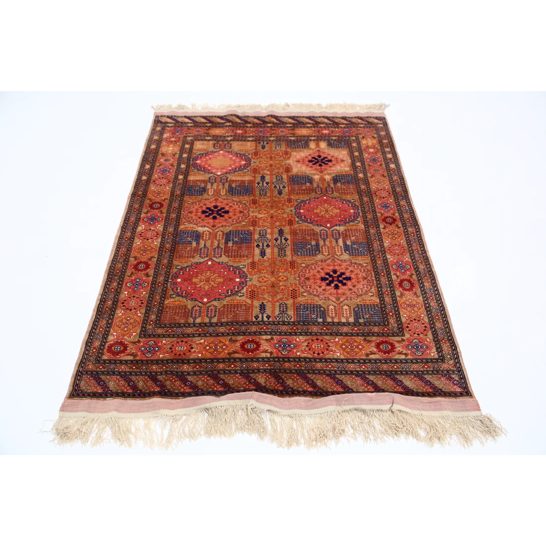 Alfombra de seda y lana Tane de seda tribal anudada a mano - 4'0'' x 5'3''