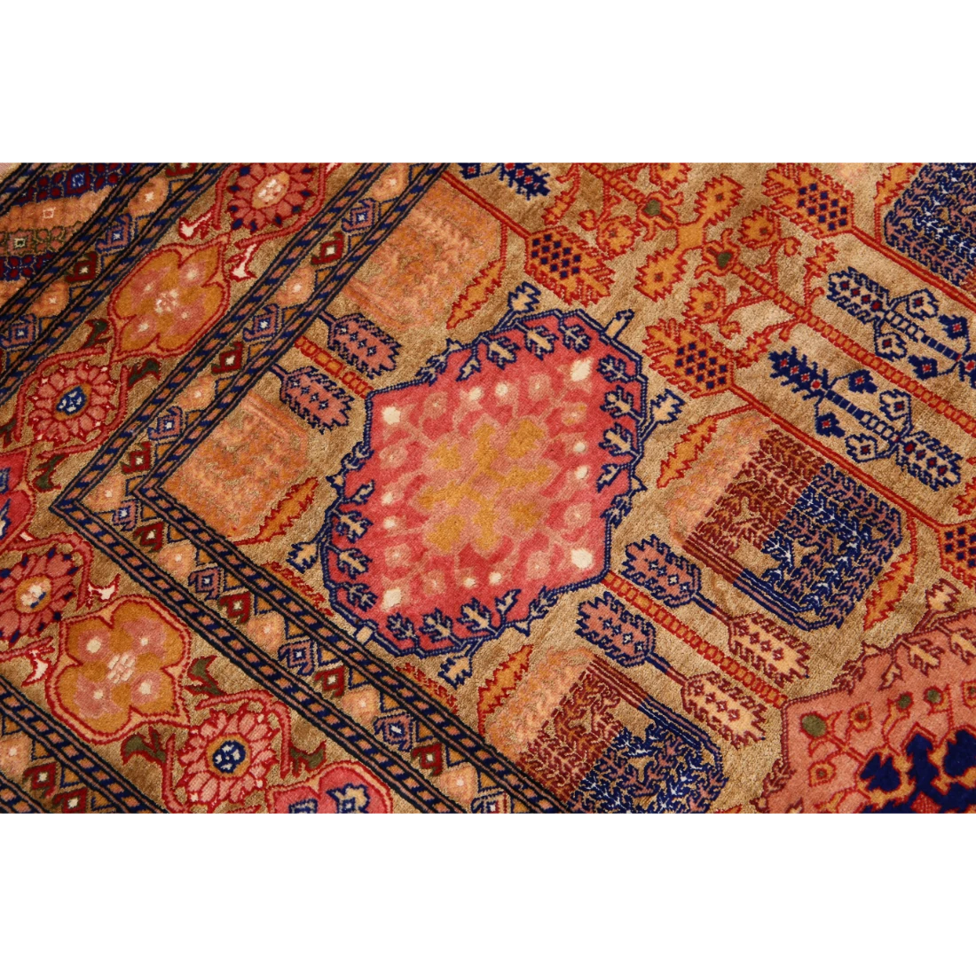 Alfombra de seda y lana Tane de seda tribal anudada a mano - 4'0'' x 5'3''