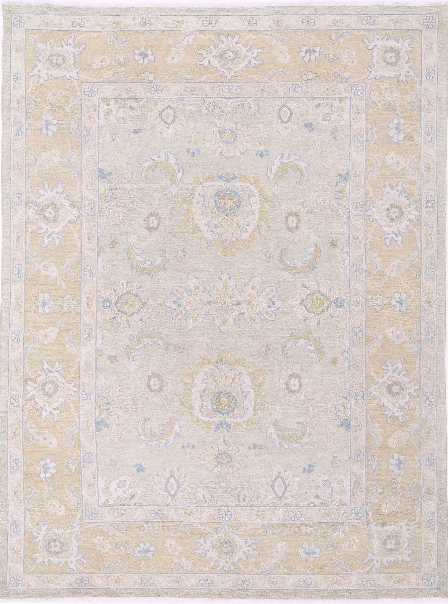Hand Woven Serenity Sumak Wool Rug - 8'2'' x 10'11''