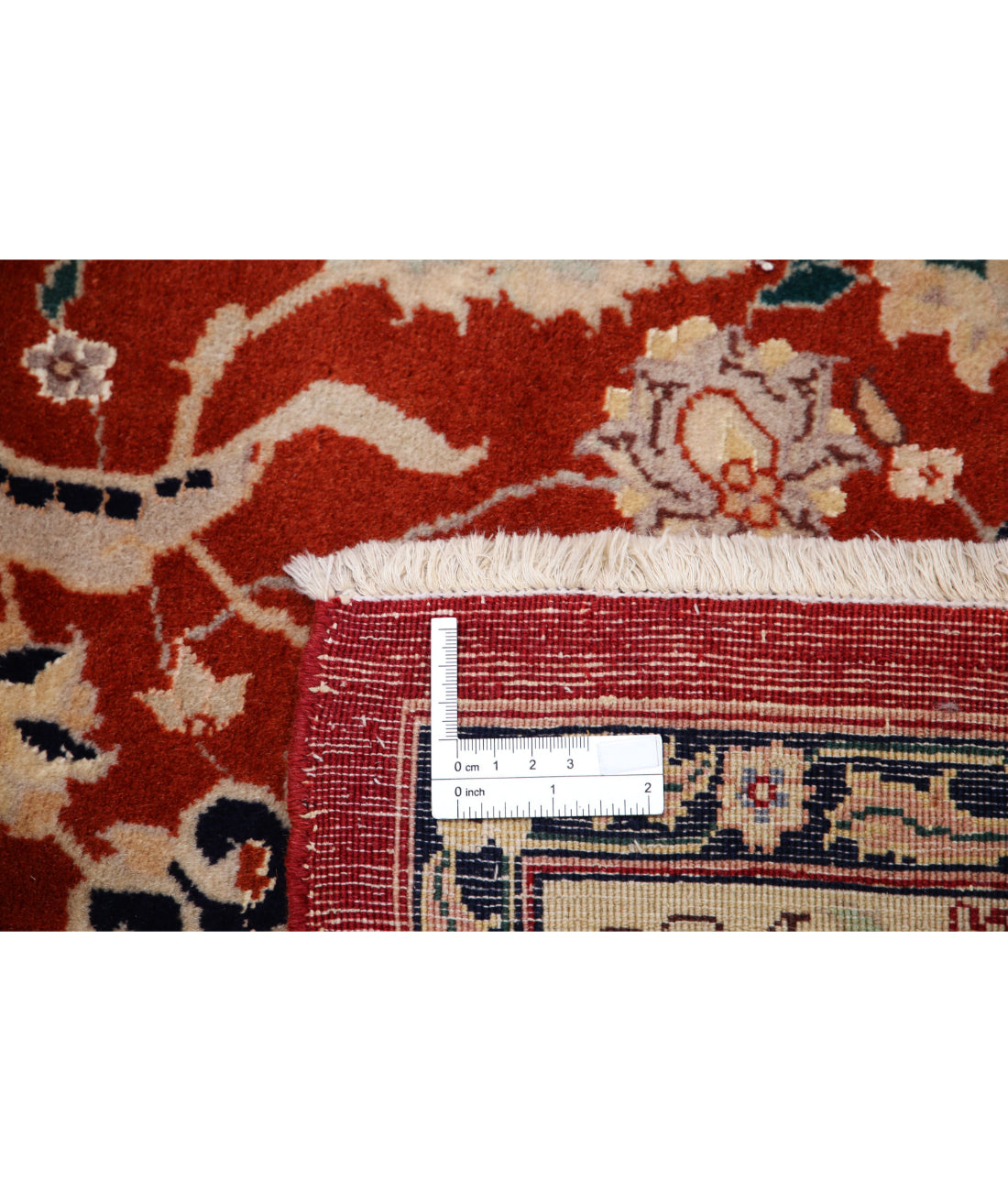 Hand Knotted Persian Tabriz Wool Rug - 5'8'' x 8'10'' 5'8'' x 8'10'' (170 X 265) / Red / Red