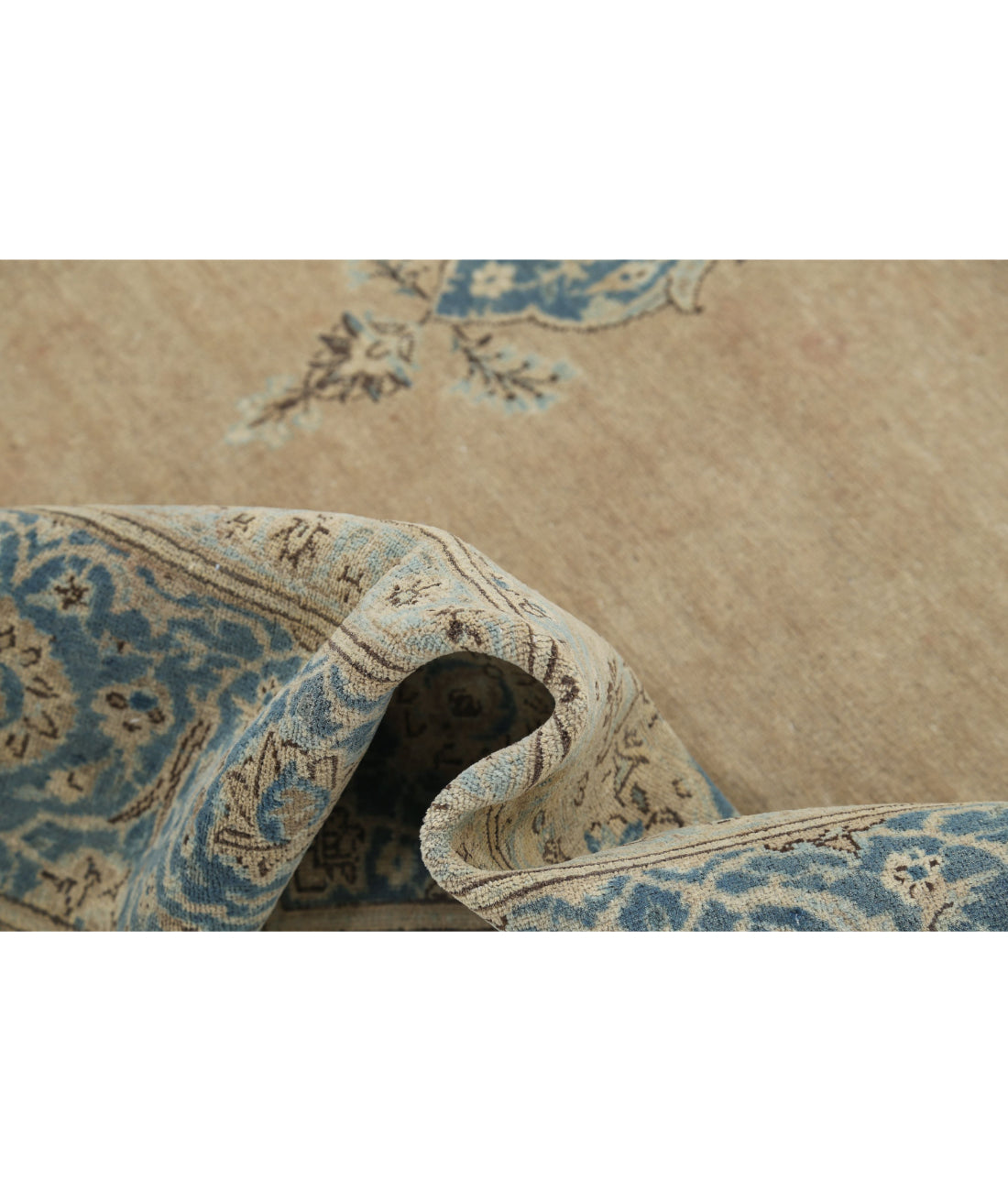 Hand Knotted Vintage Persian Tabriz Wool Rug - 7'4'' x 11'1'' 7'4'' x 11'1'' (220 X 333) / Taupe / Blue