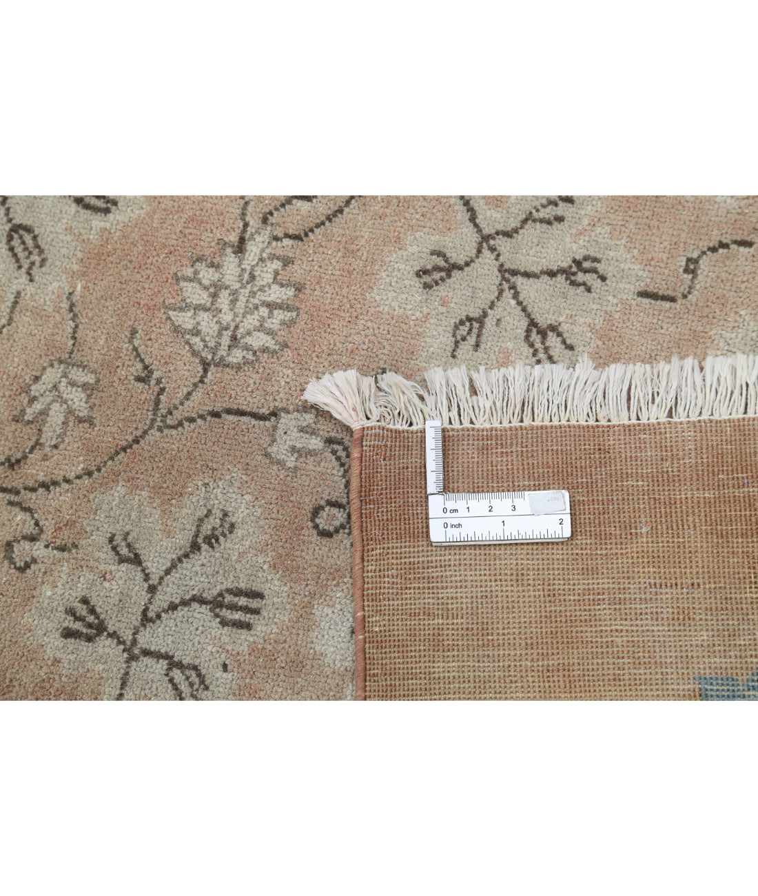 Hand Knotted Vintage Persian Tabriz Wool Rug - 9'9'' x 12'11'' 9'9'' x 12'11'' (293 X 388) / Pink / Ivory