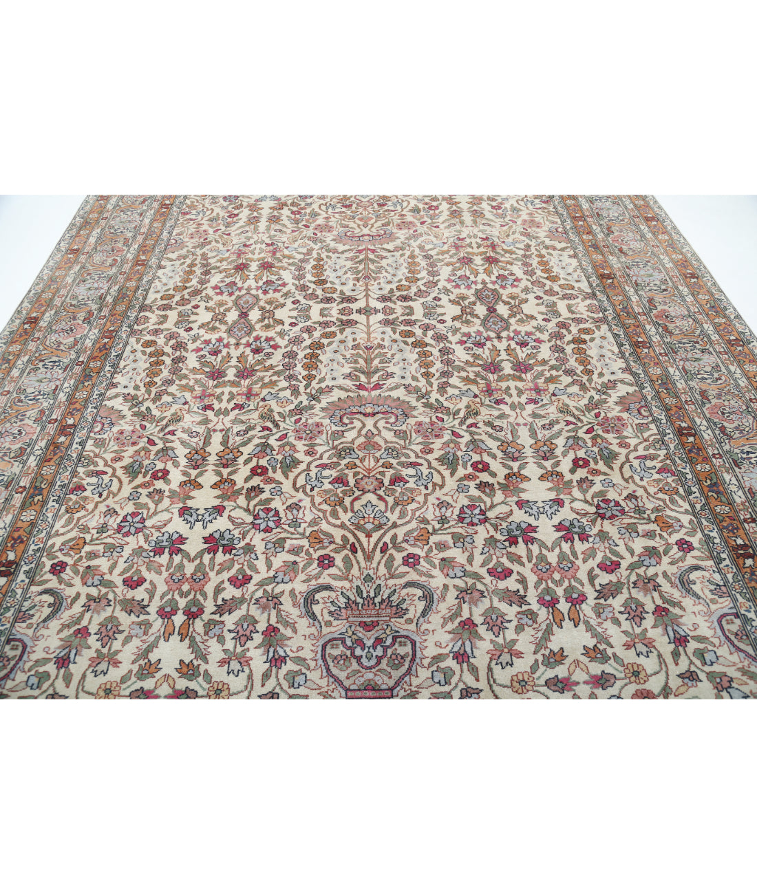 Hand Knotted Vintage Turkish Kayseri Wool Rug - 9'1'' x 13'1'' 9' 1" X 13' 1" (277 X 399) / Ivory / Grey