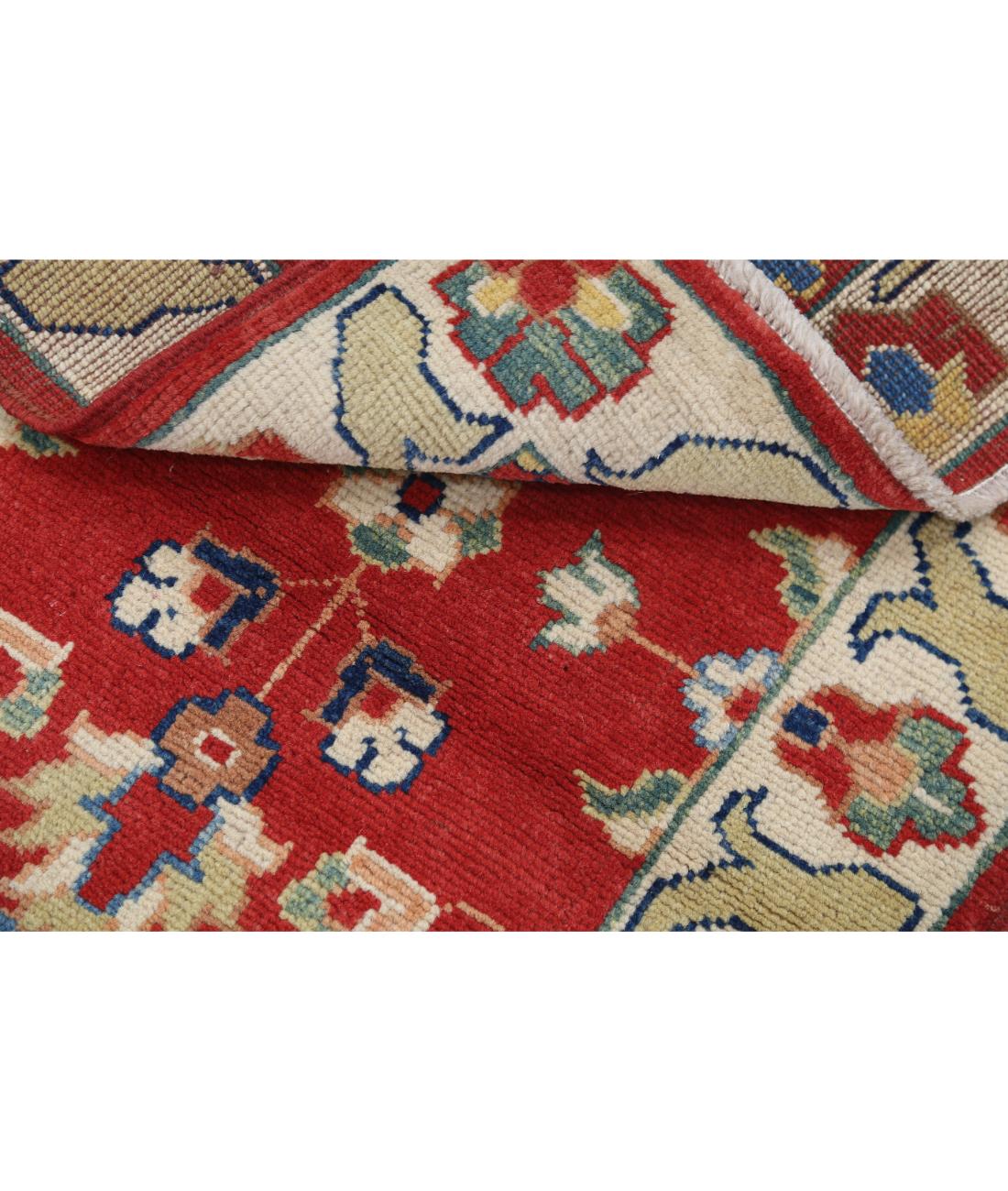 Hand Knotted Ziegler Farhan Gul Wool Rug - 2'2'' x 3'0'' 2' 2" X 3' 0" (66 X 91) / Red / Ivory