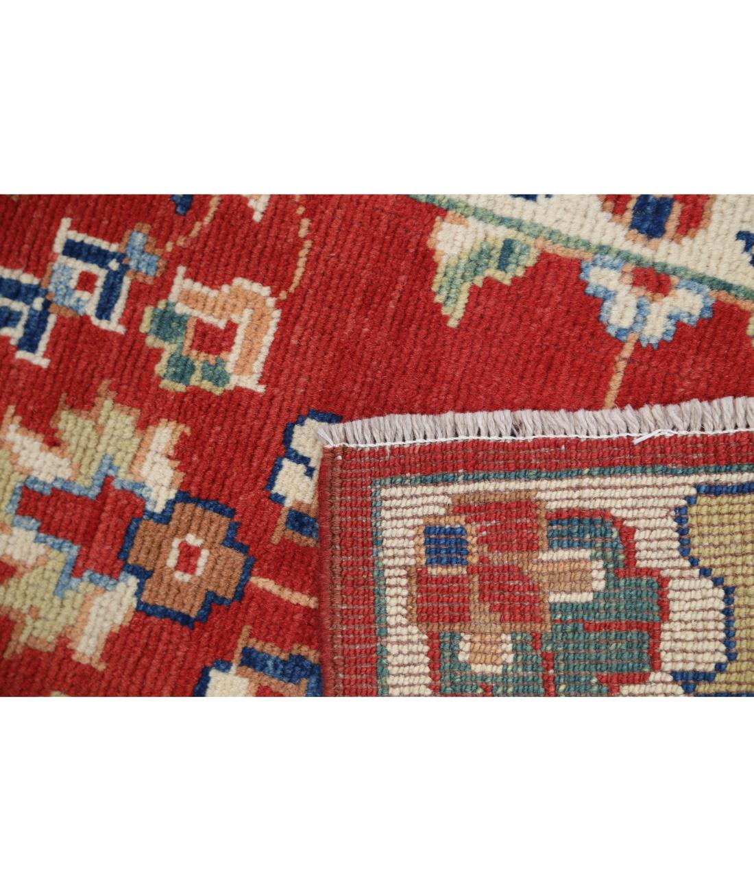Hand Knotted Ziegler Farhan Gul Wool Rug - 2'2'' x 3'0'' 2' 2" X 3' 0" (66 X 91) / Red / Ivory