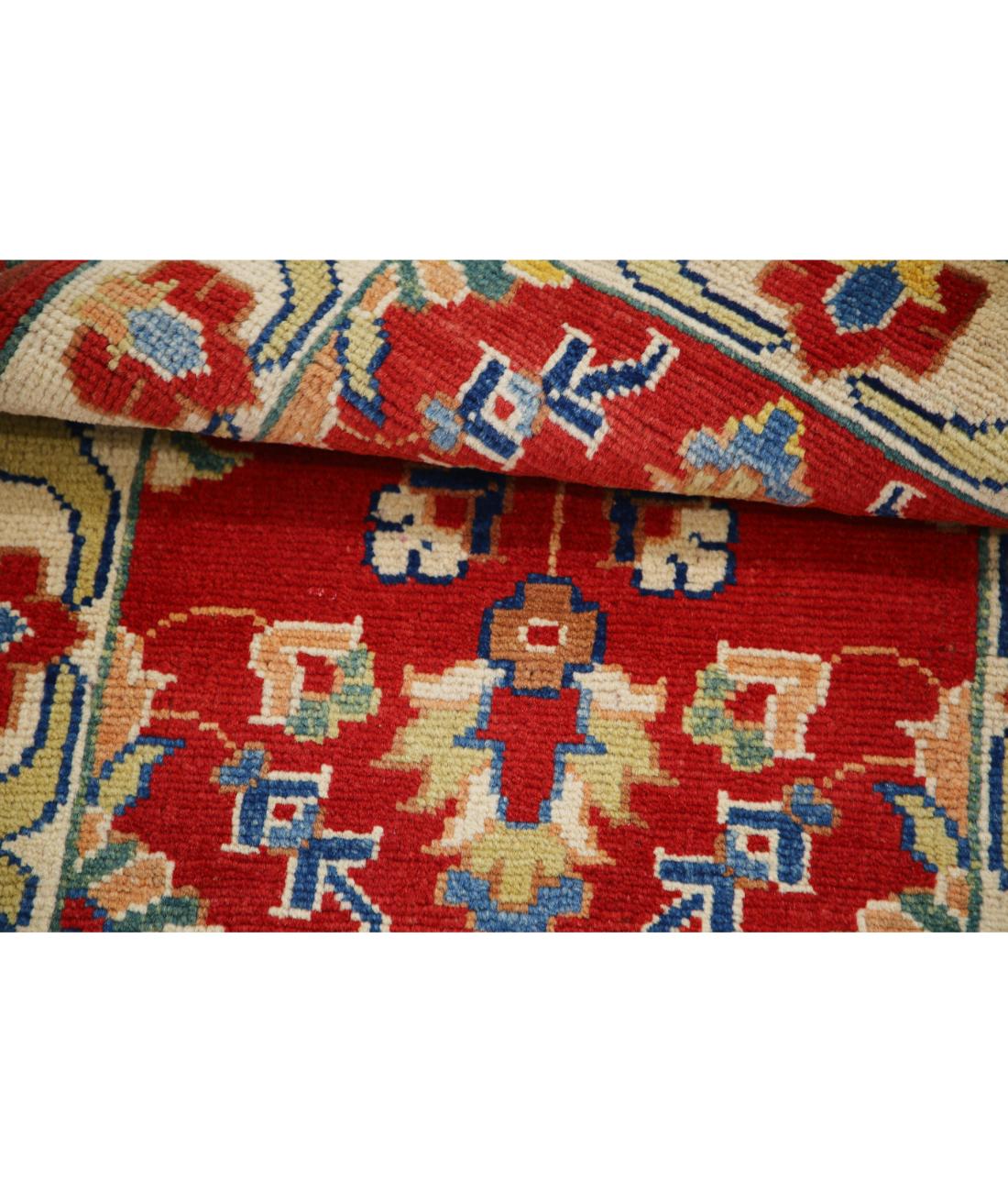 Hand Knotted Ziegler Farhan Gul Wool Rug - 2'2'' x 3'0'' 2' 2" X 3' 0" (66 X 91) / Red / Ivory
