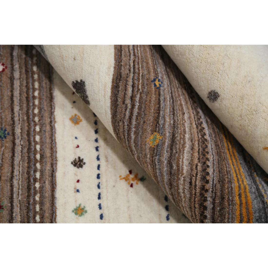 Hand Made Lori Wool Rug 6' 8" X 9' 10"