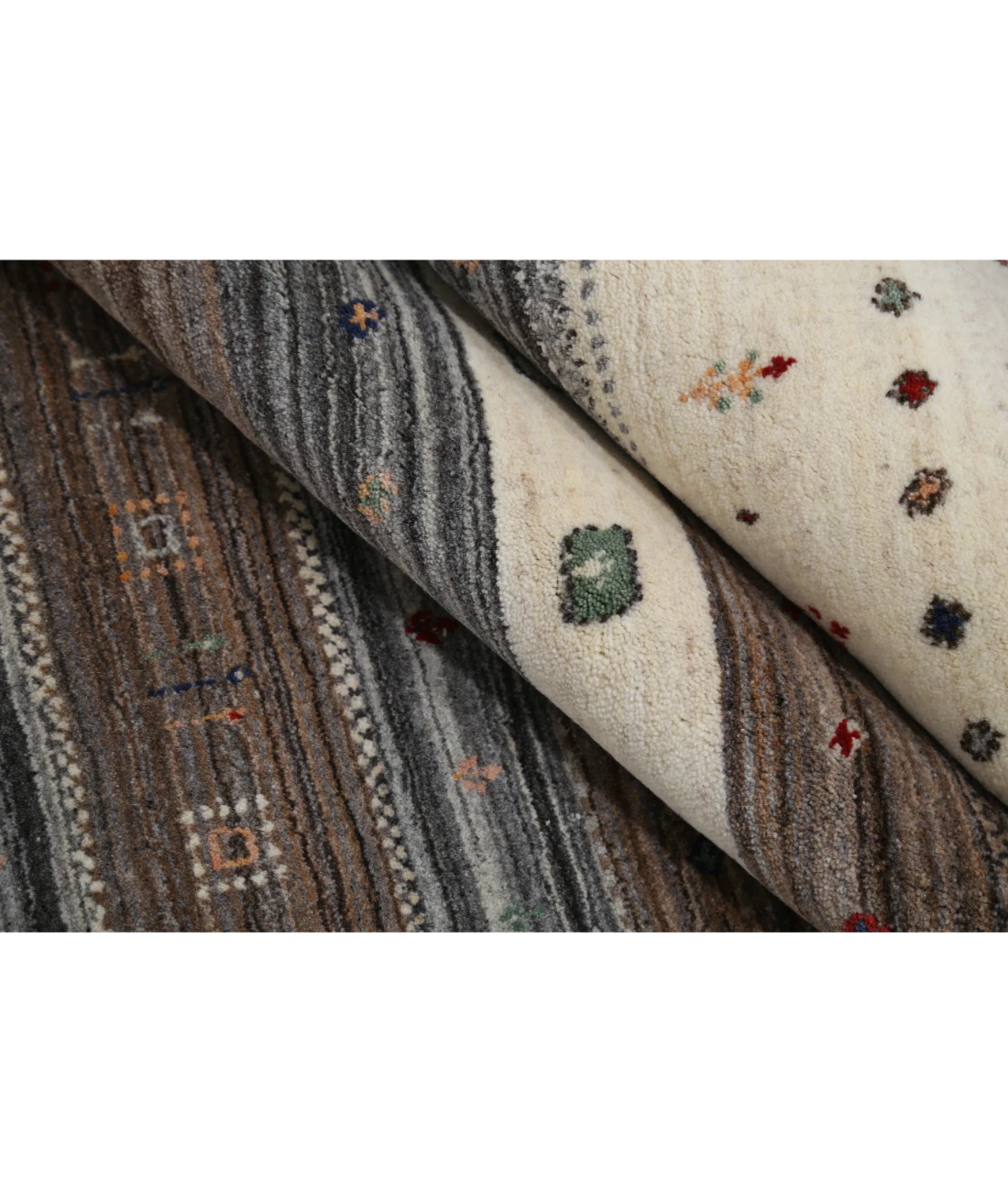 Hand Made Lori Wool Rug 5' 8" X 7' 10"