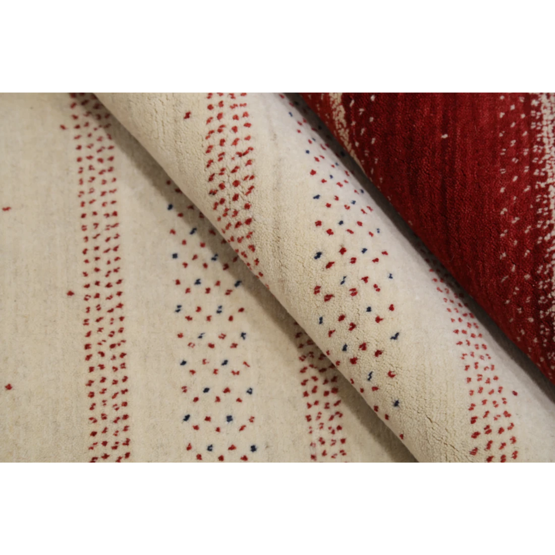 Hand Made Lori Wool Rug 5' 3" X 7' 5"