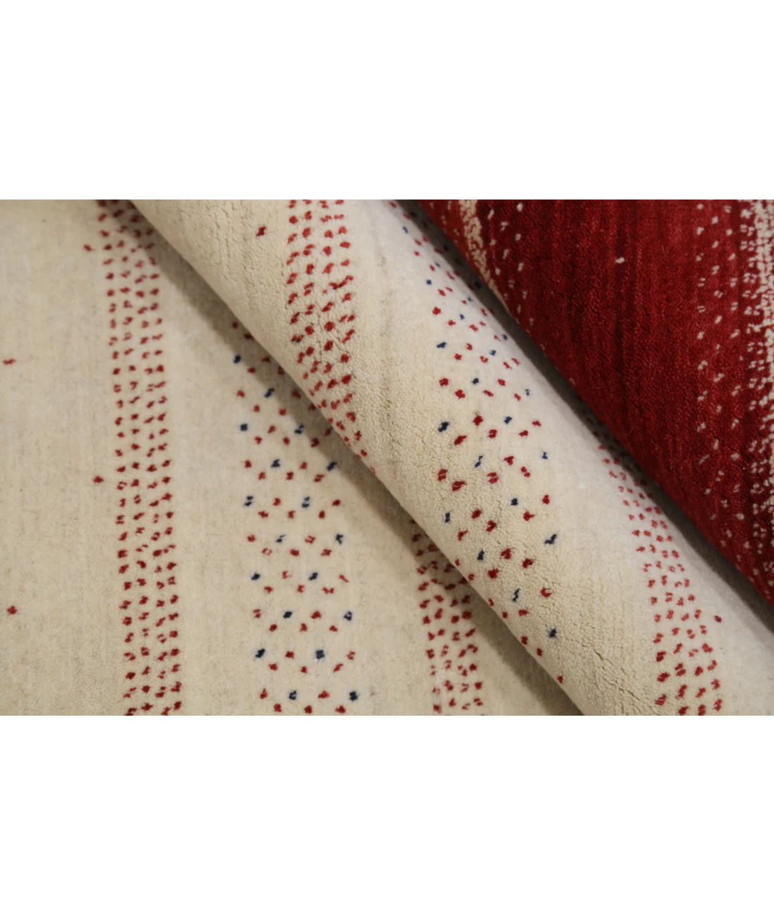 Hand Made Lori Wool Rug 5' 3" X 7' 5"