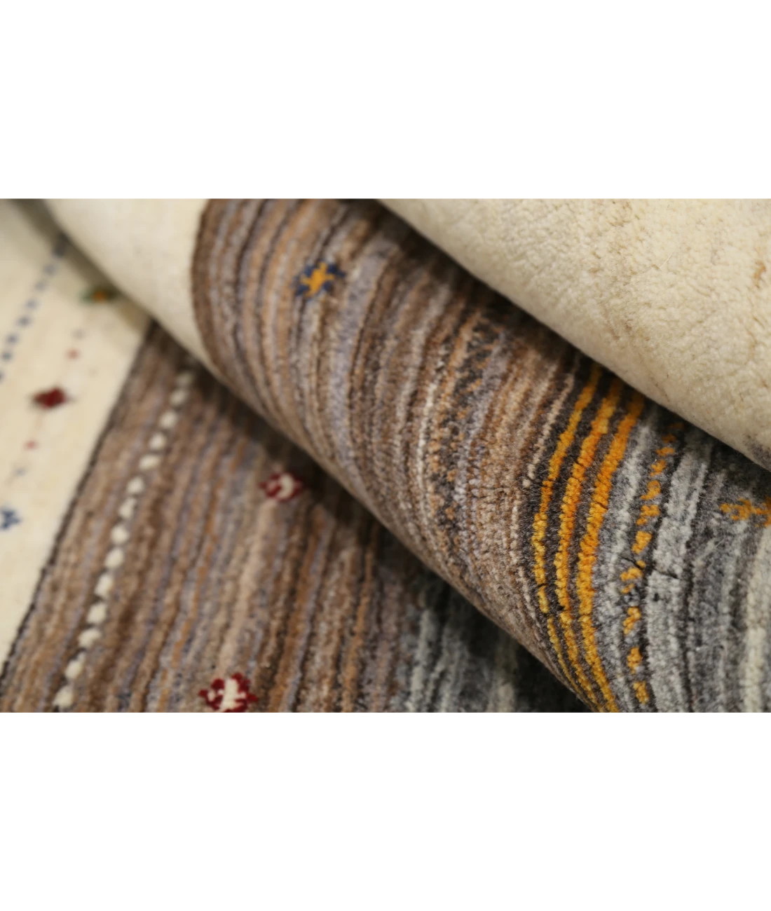 Hand Made Lori Wool Rug 6' 7" X 9' 10"