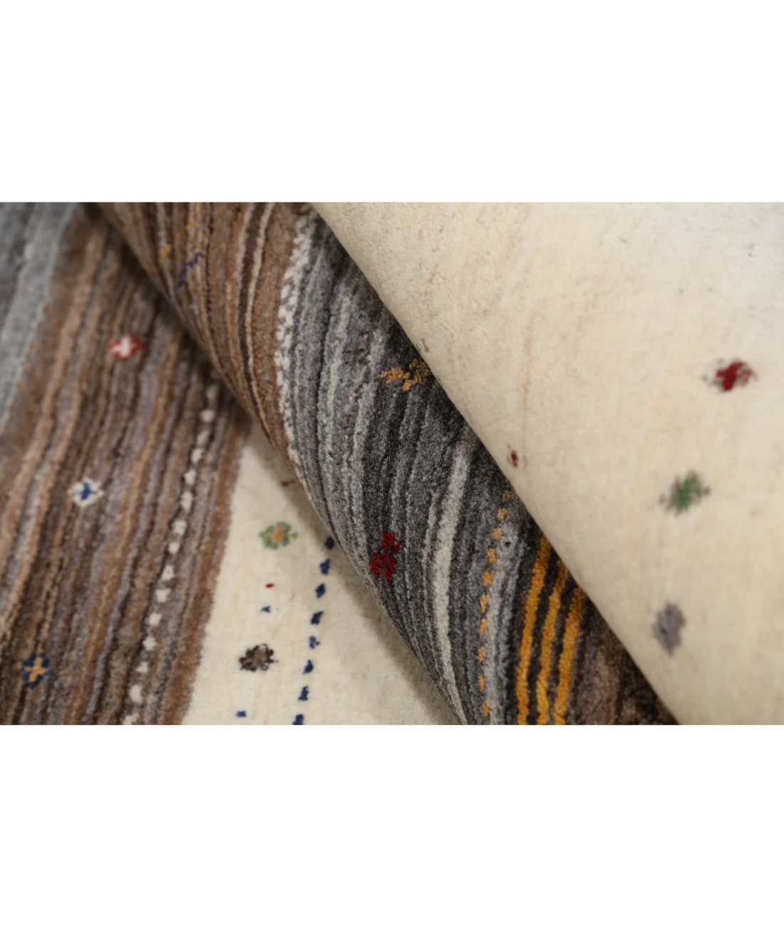 Hand Made Lori Wool Rug 6' 6" X 9' 10"