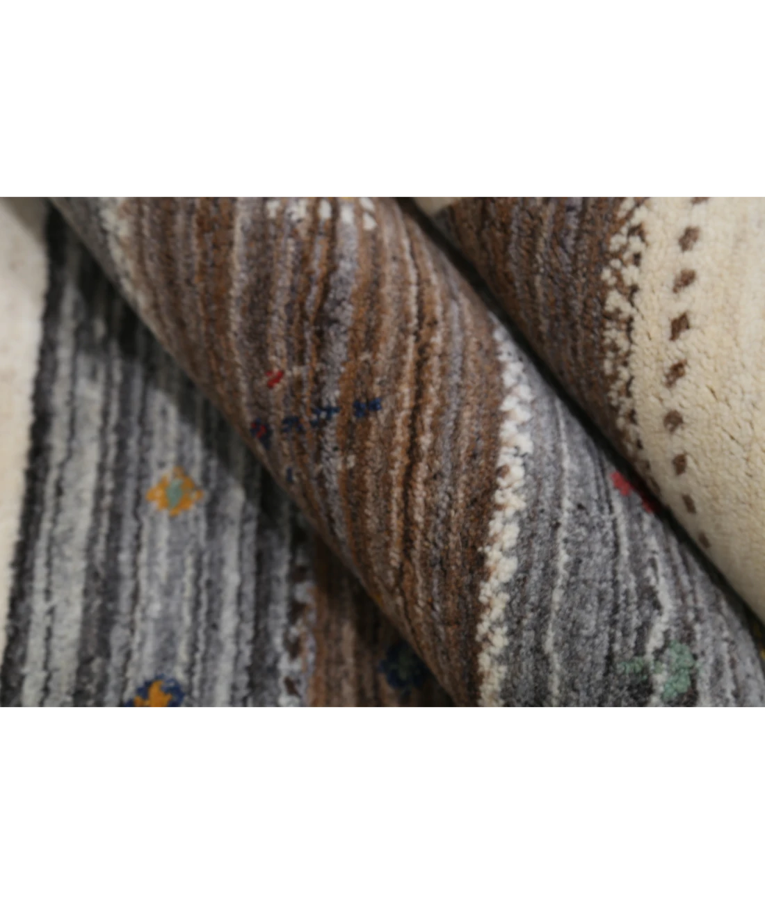 Hand Made Lori Wool Rug 5' 7" X 7' 10"