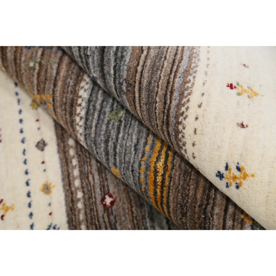 Hand Made Lori Wool Rug 5' 7" X 7' 10"