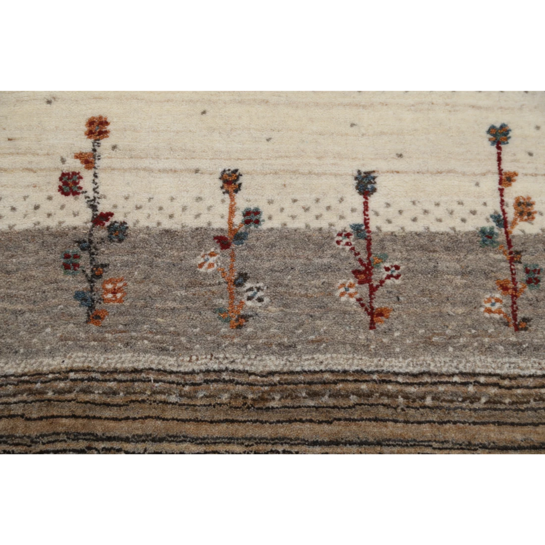 Hand Made Lori Wool Rug 4' 6" X 6' 5"