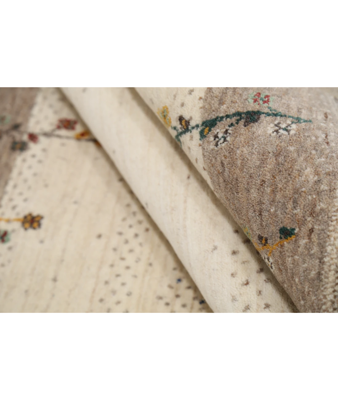 Hand Made Lori Wool Rug 4' 8" X 6' 7"