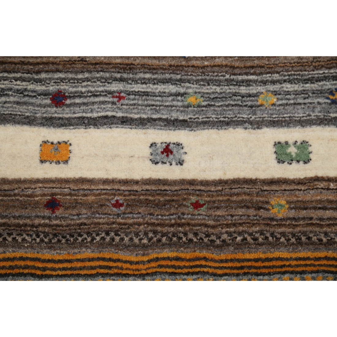 Hand Made Lori Wool Rug 4' 0" X 5' 11"
