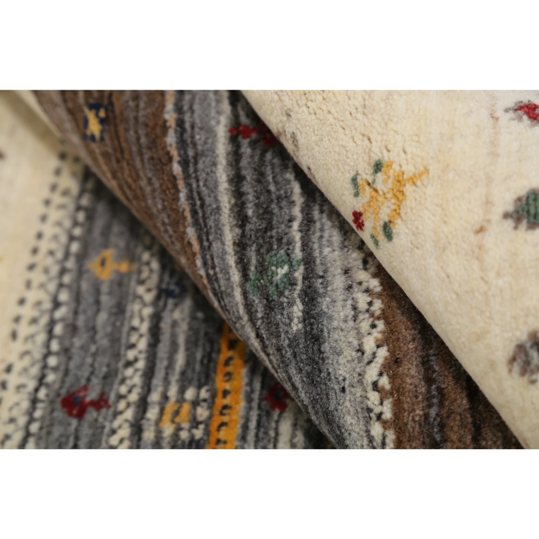 Hand Made Lori Wool Rug 4' 0" X 5' 11"