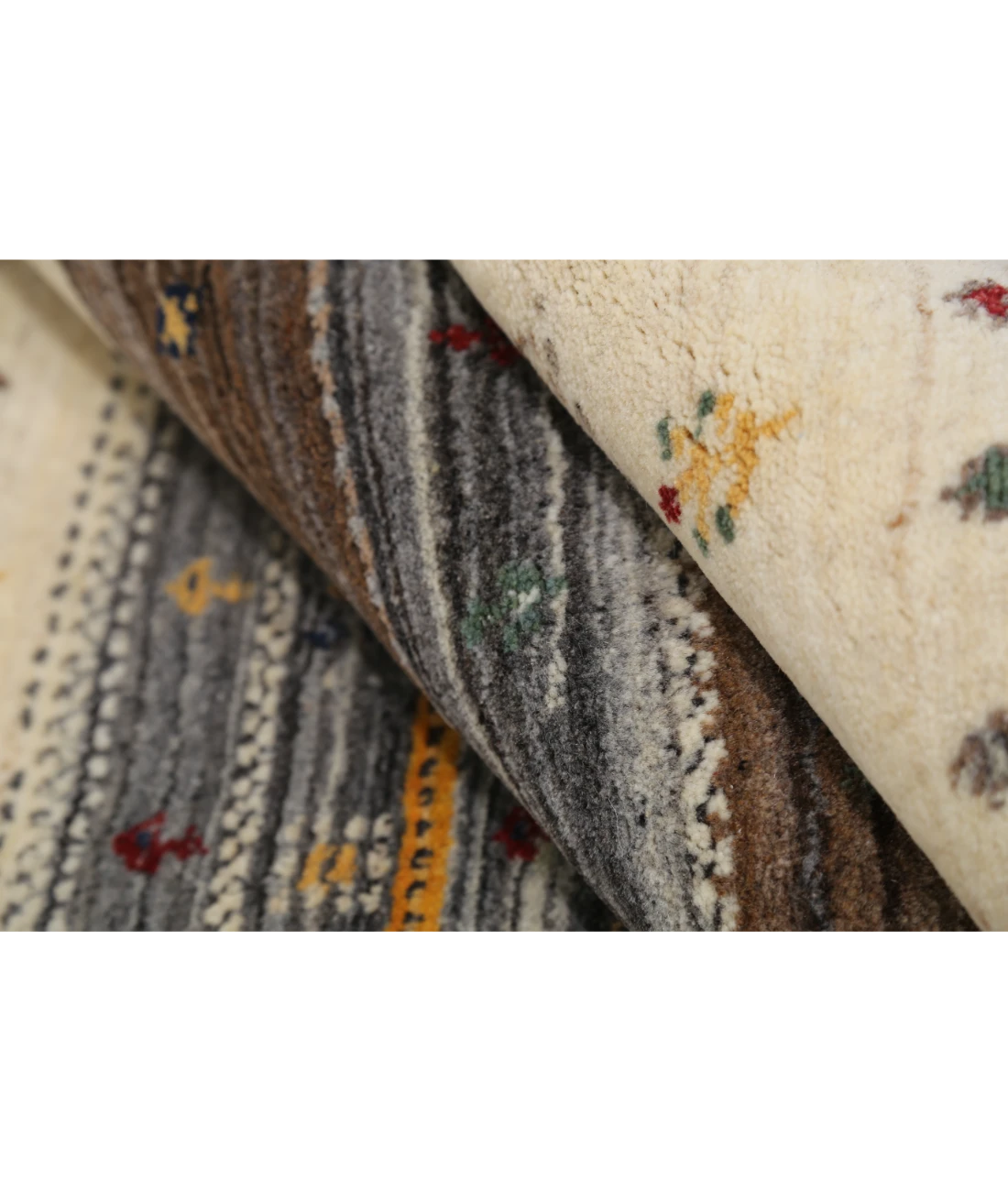 Hand Made Lori Wool Rug 4' 0" X 5' 11"