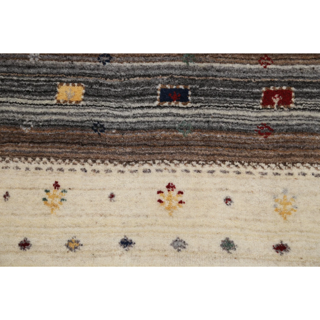 Hand Made Lori Wool Rug 3' 11" X 5' 11"