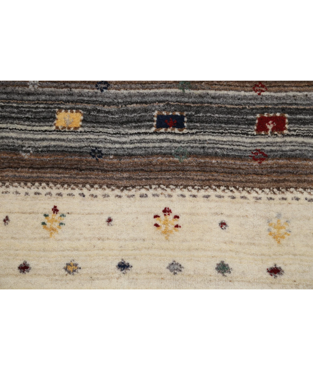 Hand Made Lori Wool Rug 3' 11" X 5' 11"