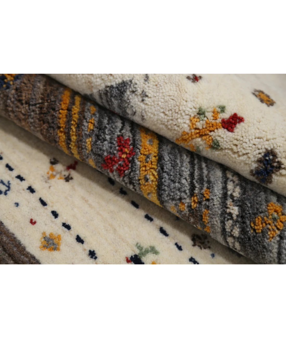 Hand Made Lori Wool Rug 2' 10" X 5' 2"