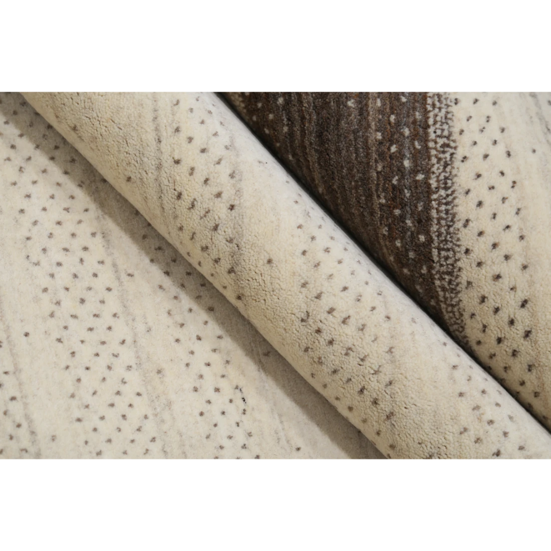 Hand Made Lori Wool Rug 5' 4" X 7' 7"