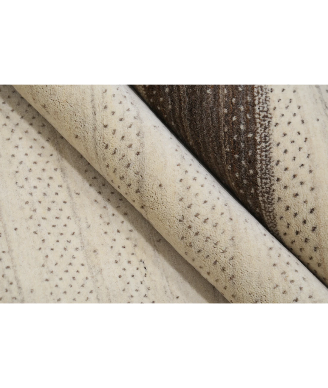Hand Made Lori Wool Rug 5' 4" X 7' 7"