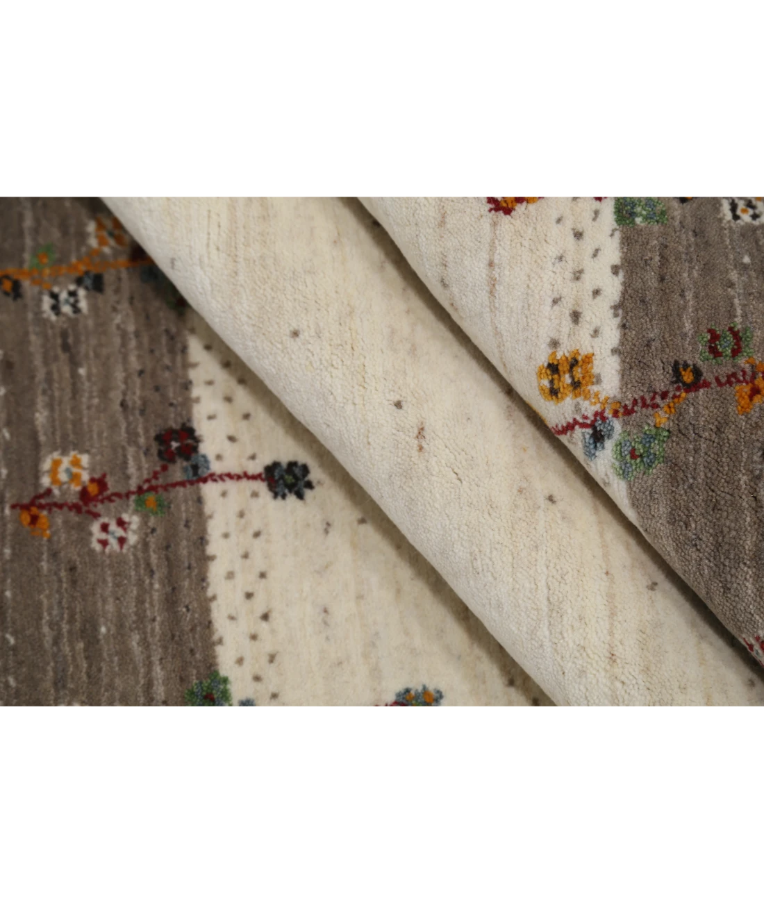 Hand Made Lori Wool Rug 4' 8" X 6' 6"