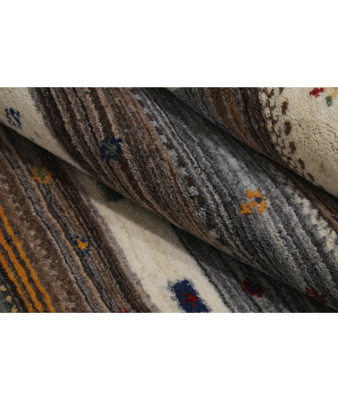 Hand Made Lori Wool Rug 4' 0" X 5' 11"