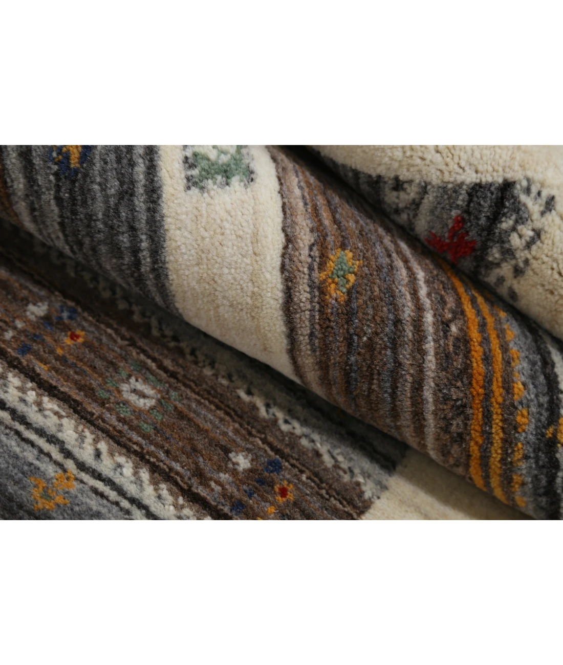 Hand Made Lori Wool Rug 3' 0" X 5' 3"
