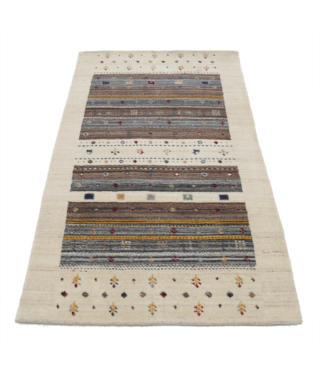 Hand Made Lori Wool Rug 3' 0" X 5' 2"