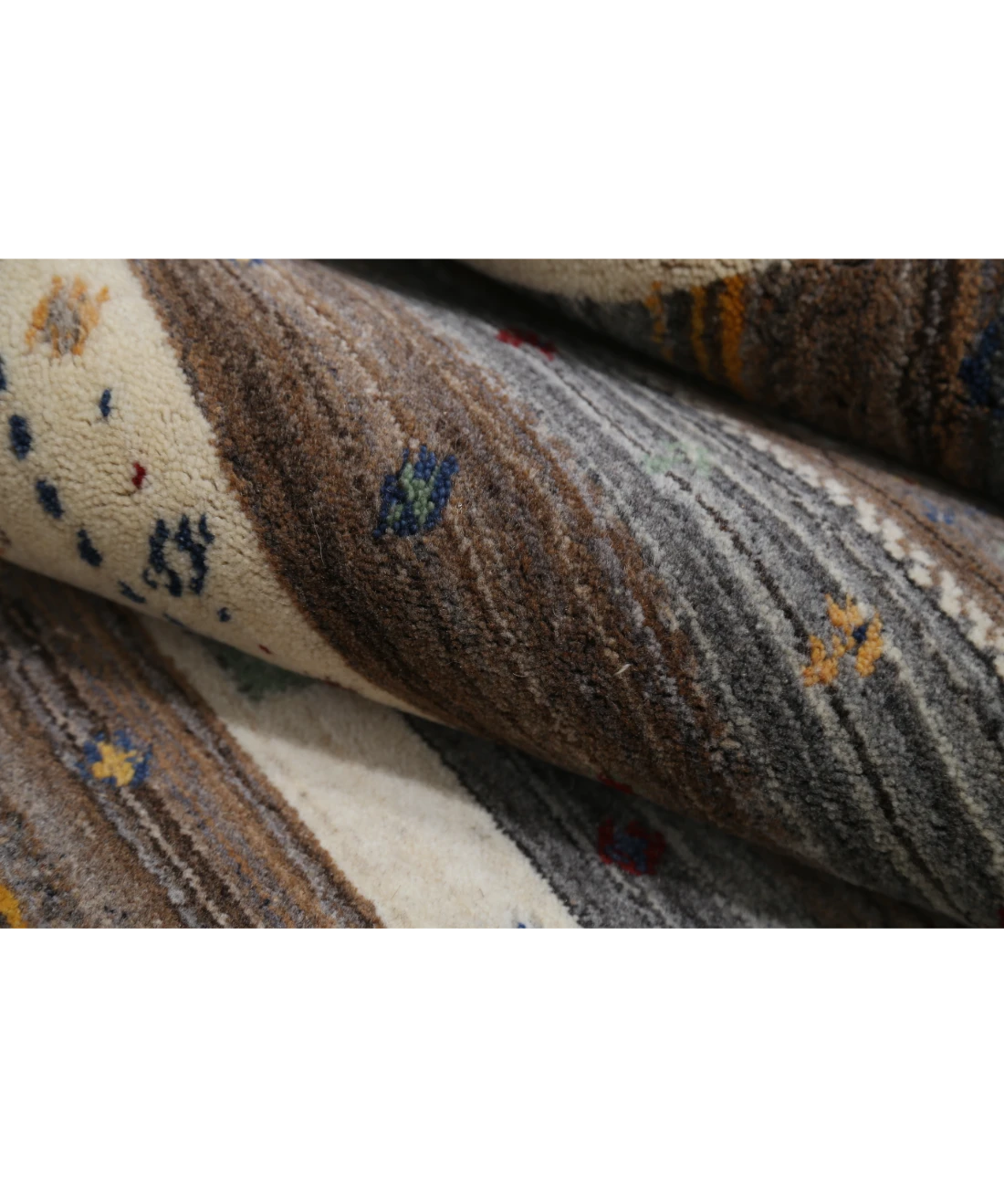 Hand Made Lori Wool Rug 3' 0" X 5' 2"