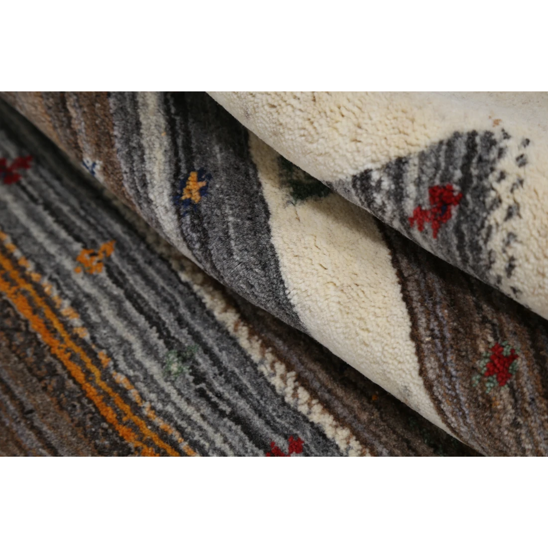 Hand Made Lori Wool Rug 3' 0" X 5' 3"